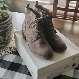 STYLE & CO SUEDE ANKLE BOOTS